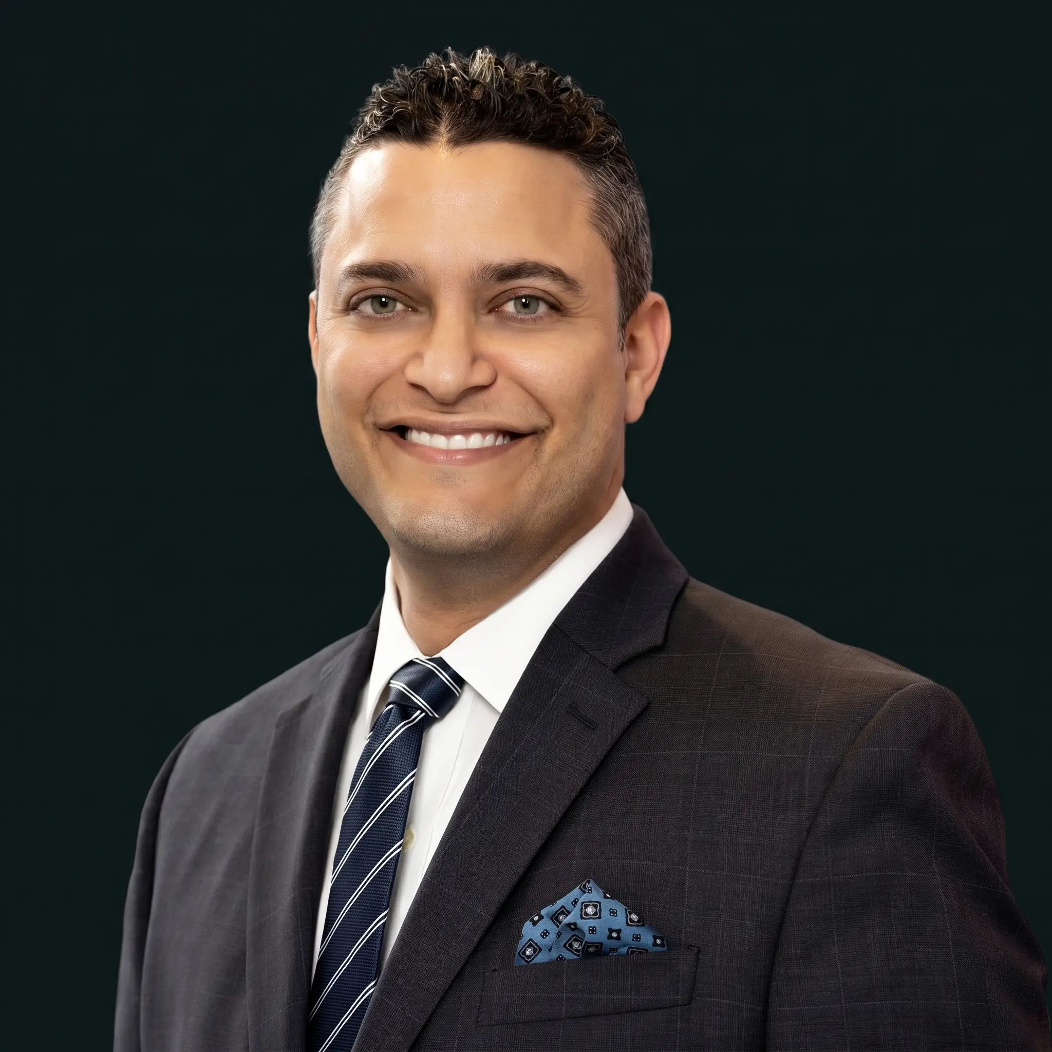 Héctor González, CFA
